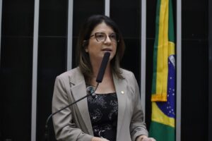 Com relatoria de Carla Dickson, Comissão de Saúde aprova oferta gratuita de sensores de glicose pelo SUS