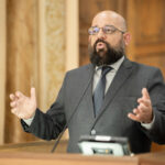 Parece ficção, mas é real: Vereador vota contra própria emenda após elogio da oposição