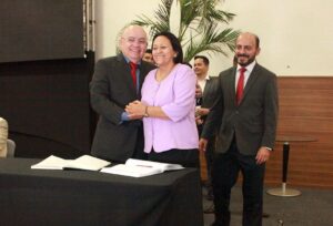 Raimundo Alves deixa governo para coordenar campanha do PT